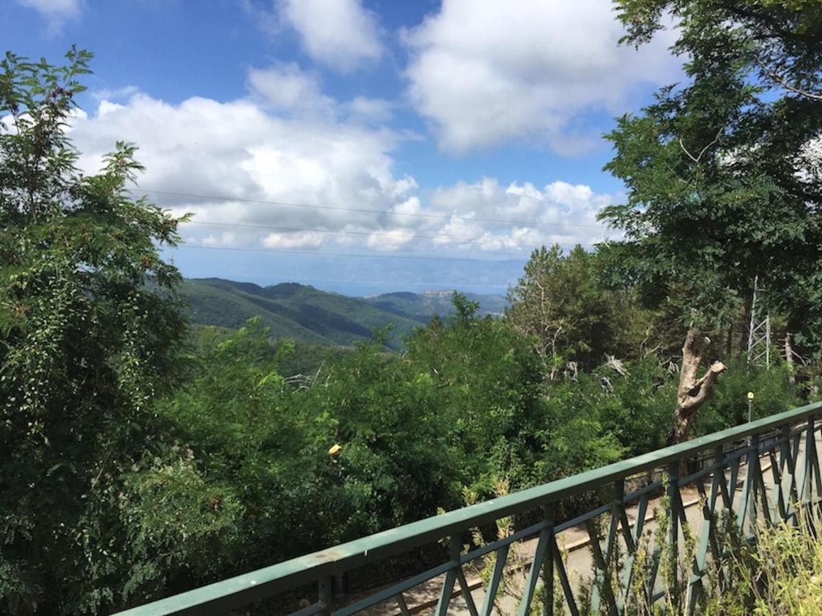Appartamento Di Montagna Sul Belvedere Di Gambarie Gambarie dʼAspromonte Exterior foto